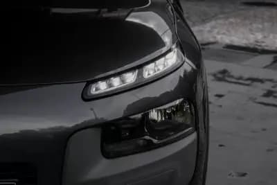 Sell Citroën C4 Cactus 2016 - 10550 EUR, 98640 km - AUTO.MOTO.pt