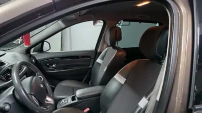 Vendo Renault Grand Scénic 2012 - 9990 EUR, 188000 km - AUTO.MOTO.pt