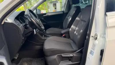 Vendo Volkswagen Tiguan 2020 - 21900 EUR, 162332 km - AUTO.MOTO.pt