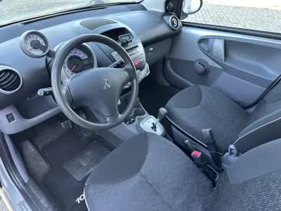 Sell Peugeot 107 2011 - 7990 EUR, 91000 km - AUTO.MOTO.pt