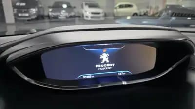 Sell Peugeot 3008 2017 - 17990 EUR, 91000 km - AUTO.MOTO.pt