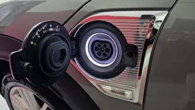 Sell MINI Countryman 2018 - 21550 EUR, 127363 km - AUTO.MOTO.pt