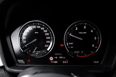 Vendo BMW X1 2020 - 23500 EUR, 111485 km - AUTO.MOTO.pt