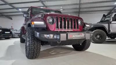 Sell Jeep Gladiator 2021 - 59900 EUR, 125181 km - AUTO.MOTO.pt
