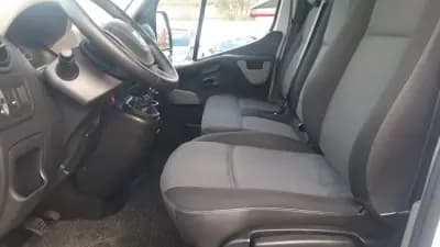 Vendo Renault Master 2016 - 15580 EUR, 312283 km - AUTO.MOTO.pt