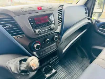 Sell Iveco Daily 2019 - 23500 EUR, 190000 km - AUTO.MOTO.pt