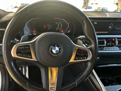 Vendo BMW 330 2019 - 30000 EUR, 210000 km - AUTO.MOTO.pt