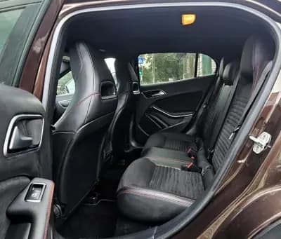 Sell Mercedes-Benz GLA 180 2015 - 21500 EUR, 160000 km - AUTO.MOTO.pt