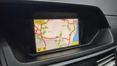 Vendo Mercedes-Benz E 220 2012 - 20950 EUR, 199926 km - AUTO.MOTO.pt