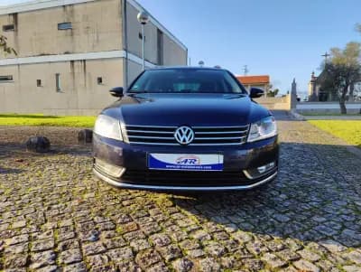 Sell Volkswagen Passat Variant 2011 - 10750 EUR, 213000 km - AUTO.MOTO.pt
