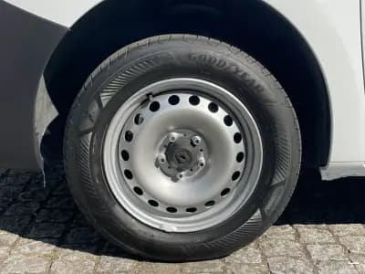 Sell Renault Kangoo 2021 - 13900 EUR, 151000 km - AUTO.MOTO.pt