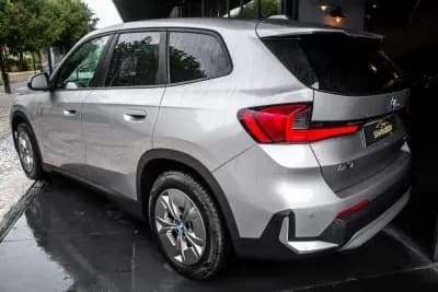 Vendo BMW iX1 2023 - 38990 EUR, 28822 km - AUTO.MOTO.pt