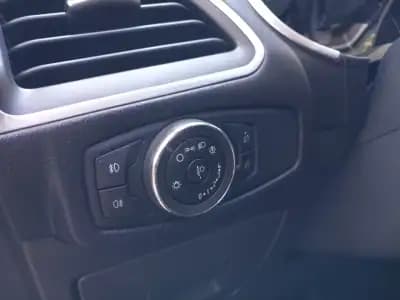 Vendo Ford S-Max 2016 - 17750 EUR, 151186 km - AUTO.MOTO.pt