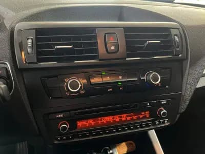 Vendo BMW 116 2014 - 12900 EUR, 144677 km - AUTO.MOTO.pt