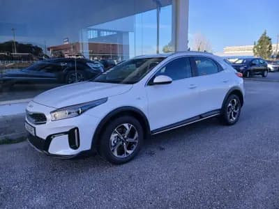 Sell Kia XCeed 2025 - 22950 EUR, 9 km - AUTO.MOTO.pt