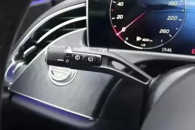 Sell Mercedes-Benz E 220 2023 - 52980 EUR, 40223 km - AUTO.MOTO.pt