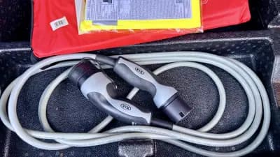 Sell Kia e-Niro 2021 - 20900 EUR, 75925 km - AUTO.MOTO.pt