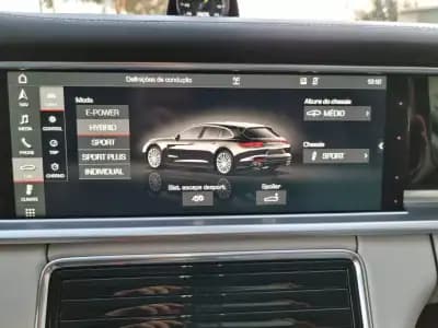 Vendo Porsche Panamera Sport Turismo 2018 - 84990 EUR, 147000 km - AUTO.MOTO.pt