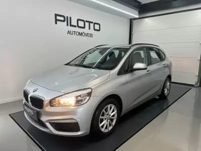 Vendo BMW 216 Active Tourer 2017 - 10990 EUR, 253813 km - AUTO.MOTO.pt