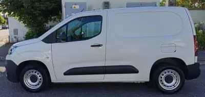 Sell Citroën Berlingo 2020 - 11990 EUR, 81000 km - AUTO.MOTO.pt