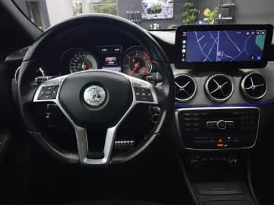 Vendo Mercedes-Benz GLA 200 2014 - 22950 EUR, 245585 km - AUTO.MOTO.pt