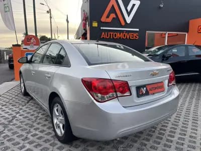Sell Chevrolet Cruze 2010 - 6950 EUR, 99232 km - AUTO.MOTO.pt