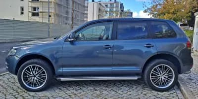Vendo Volkswagen Touareg 2006 - 10500 EUR, 240000 km - AUTO.MOTO.pt