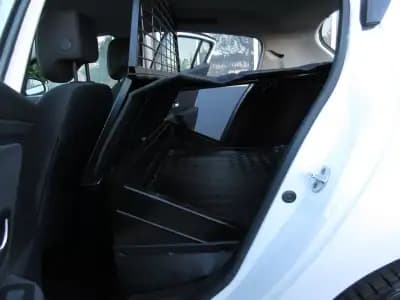 Vendo Renault Mégane 2015 - 8990 EUR, 198000 km - AUTO.MOTO.pt