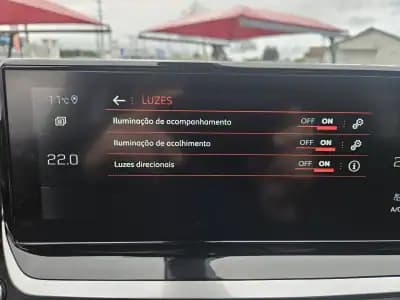 Sell Peugeot 2008 2021 - 19500 EUR, 61150 km - AUTO.MOTO.pt