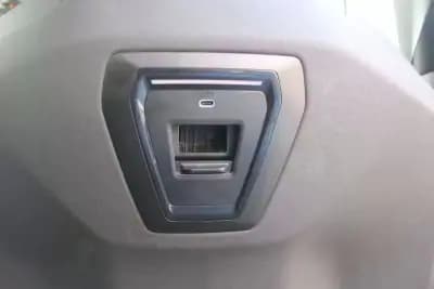 Sell BMW 520 2024 - 59480 EUR, 24831 km - AUTO.MOTO.pt