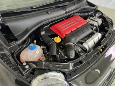 Sell Abarth 595C 2020 - 22950 EUR, 11186 km - AUTO.MOTO.pt