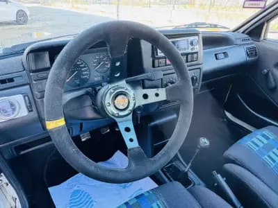 Vendo Volkswagen Polo 1992 - 7999 EUR, 130000 km - AUTO.MOTO.pt