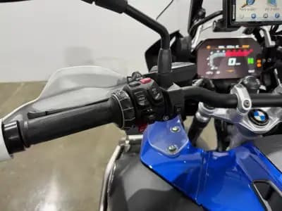 Vendo mota BMW R 1250 GS Adventure 2019 - 22900 EUR, 8500 km - AUTO.MOTO.pt