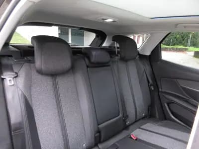 Sell Peugeot 3008 2017 - 18990 EUR, 151000 km - AUTO.MOTO.pt