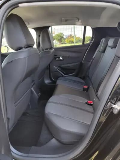 Sell Peugeot e-208 2022 - 20980 EUR, 19000 km - AUTO.MOTO.pt