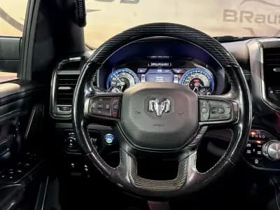 Vendo Dodge RAM 2020 - 109900 EUR, 41242 km - AUTO.MOTO.pt