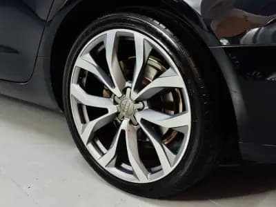 Vendo Audi A6 Avant 2011 - 14950 EUR, 197000 km - AUTO.MOTO.pt