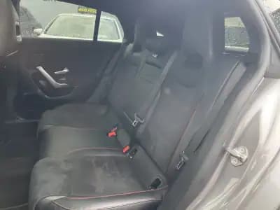 Sell Mercedes-Benz CLA 180 2020 - 25400 EUR, 176284 km - AUTO.MOTO.pt