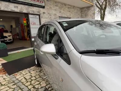 Vendo Opel Corsa 2017 - 9500 EUR, 121000 km - AUTO.MOTO.pt