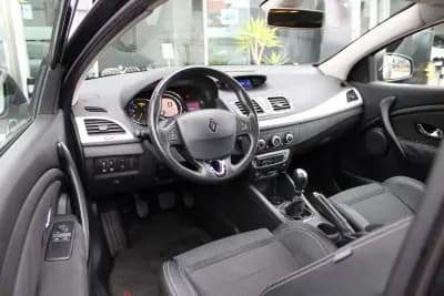 Vendo Renault Mégane Coupe 2014 - 10900 EUR, 202494 km - AUTO.MOTO.pt