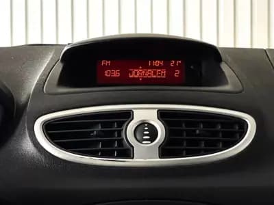 Vendo Renault Clio Break 2012 - 6500 EUR, 190800 km - AUTO.MOTO.pt