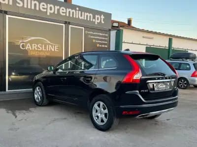 Sell Volvo XC 60 2015 - 18900 EUR, 176607 km - AUTO.MOTO.pt