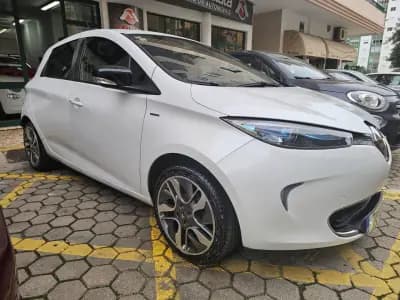 Vendo Renault Zoe 2019 - 7850 EUR, 130850 km - AUTO.MOTO.pt