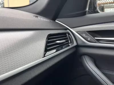 Vendo BMW 530e 2019 - 25950 EUR, 199000 km - AUTO.MOTO.pt