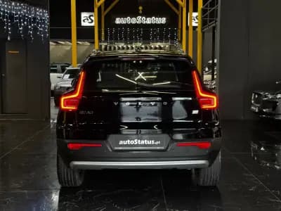 Sell Volvo XC 40 2023 - 33490 EUR, 72063 km - AUTO.MOTO.pt