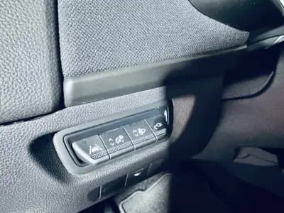 Vendo Renault Zoe 2022 - 14500 EUR, 74418 km - AUTO.MOTO.pt