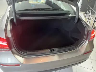 Vendo Mercedes-Benz A 180 Limousine 2020 - 22600 EUR, 114696 km - AUTO.MOTO.pt