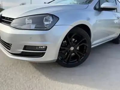 Vendo Volkswagen Golf 2016 - 16490 EUR, 148200 km - AUTO.MOTO.pt