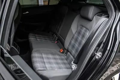 Vendo Volkswagen Golf 2022 - 34990 EUR, 72017 km - AUTO.MOTO.pt