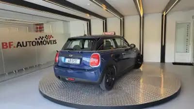 Vendo MINI 2014 - 10900 EUR, 209521 km - AUTO.MOTO.pt